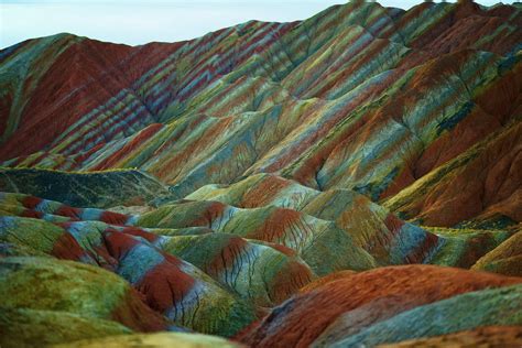 Rainbow Mountains Unveil Breathtaking Colorful Geological Formations!